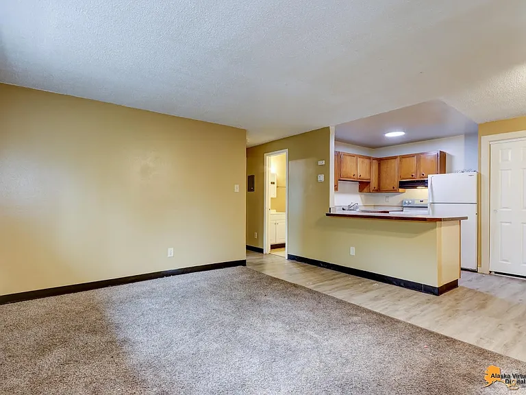 1462 W 26th Ave #18 — Photo 7