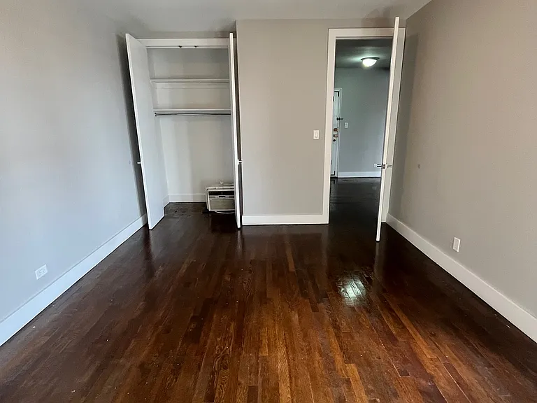 50 E 21st St #3F — Photo 6