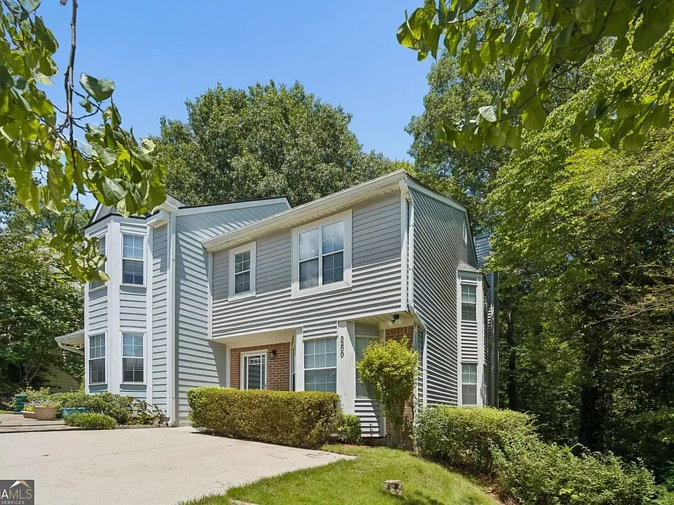 5200 Laurel Bridge Dr SE