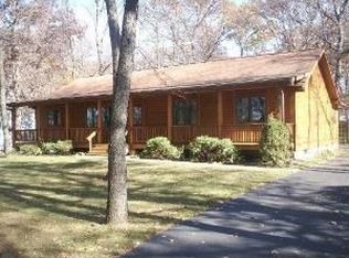 2871 S Forsythia Ln, Saint Anne, IL 60964