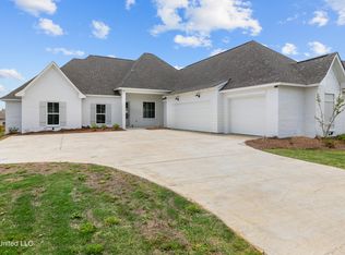607 Crossvine Rdg, Madison, MS 39110