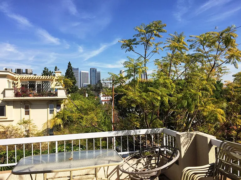 Sundeck