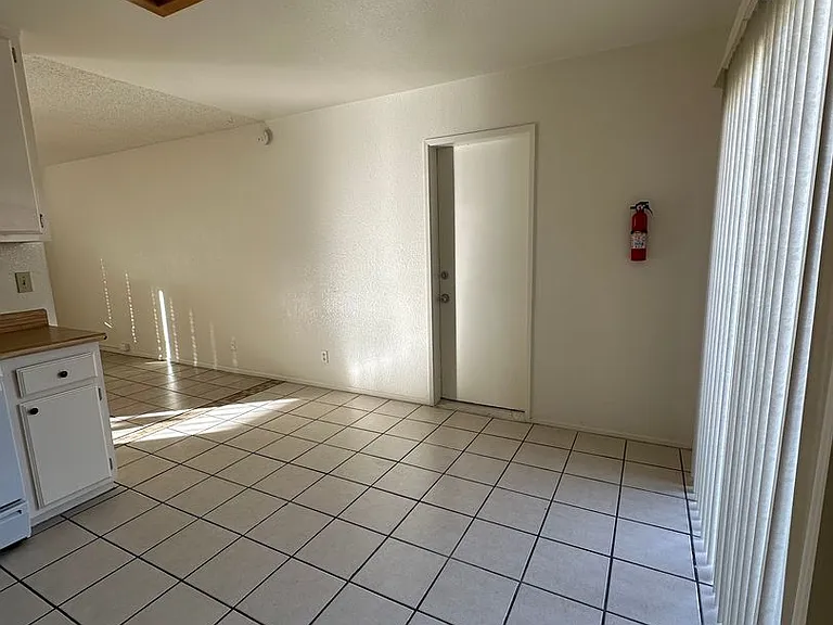 61885 Verbena Rd — Photo 9
