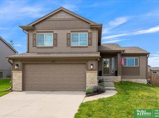 16501 Potter St, Bennington, NE 68007