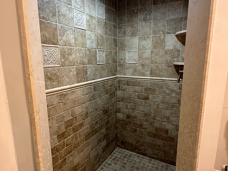 139 Salem St #1 — Photo 24
