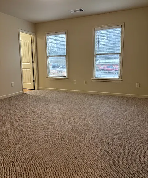 220 Birch St #5 — Photo 8
