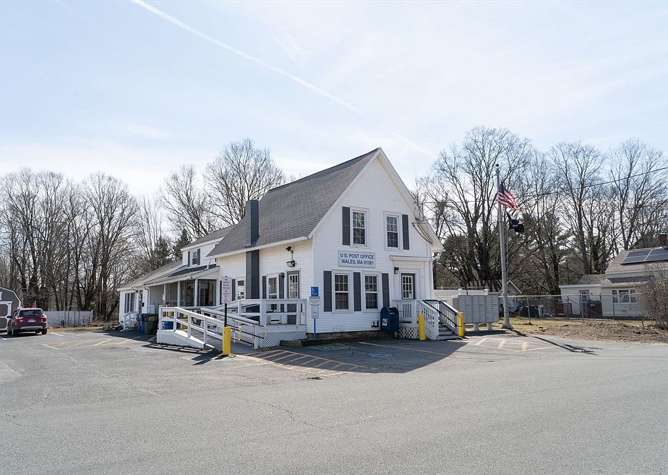 1st image of 2 Monson Rd