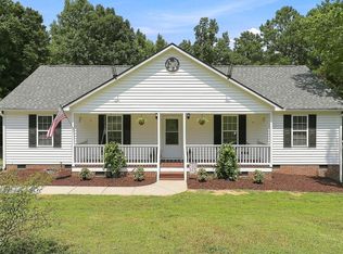 215 Nelson Ct, Clayton, NC 27520