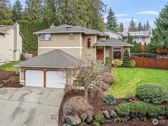 2nd image of 18109 Vineway Place