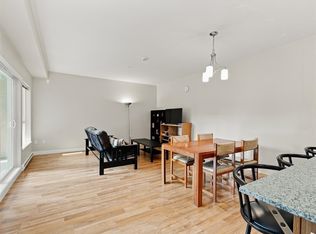 9655 King George Blvd #224, Surrey, BC V3T 0C7