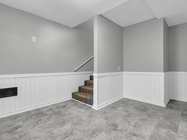5844 Oak Hart Rd — Photo 19