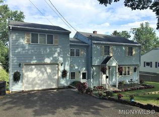 8 Tharrat Pl, Whitesboro, NY 13492