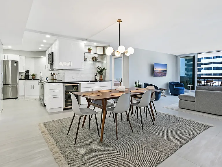 4001 Gulf Shore Blvd N #602 — Photo 7