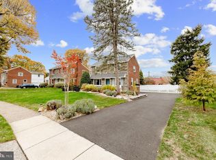 70 Meetinghouse Ln, Springfield, PA 19064