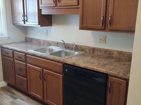 537 Sewickley St APT 3