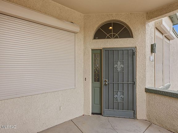 5th image of 2359 W Via Di Silvio