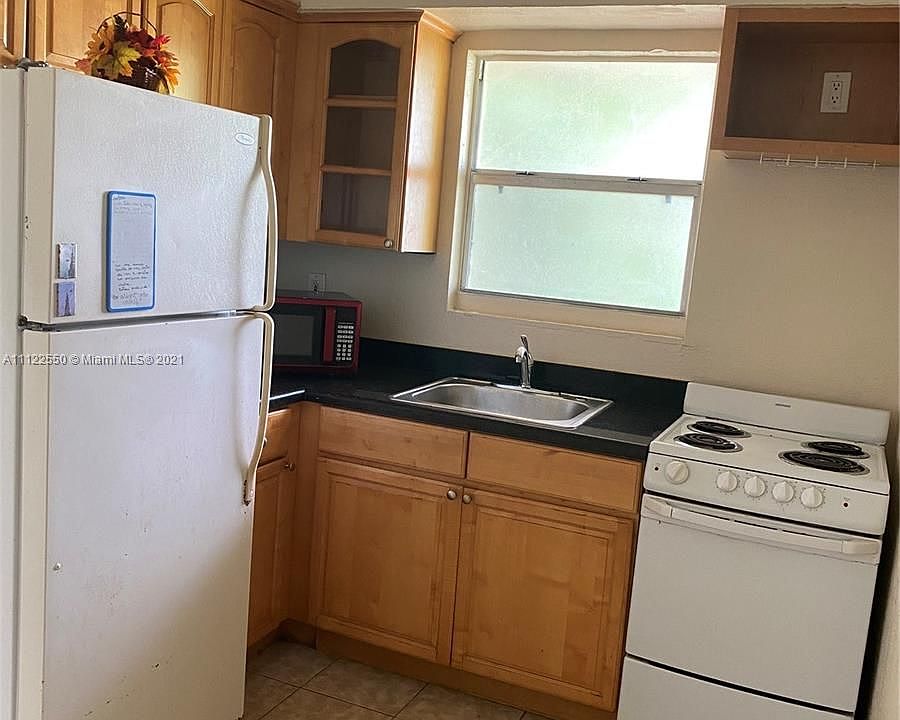 1st image of 1060 NE 80th St APT 2