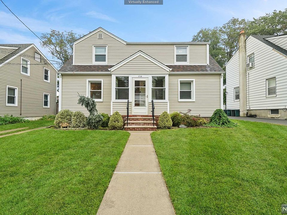 1st image of 17-31 11th St