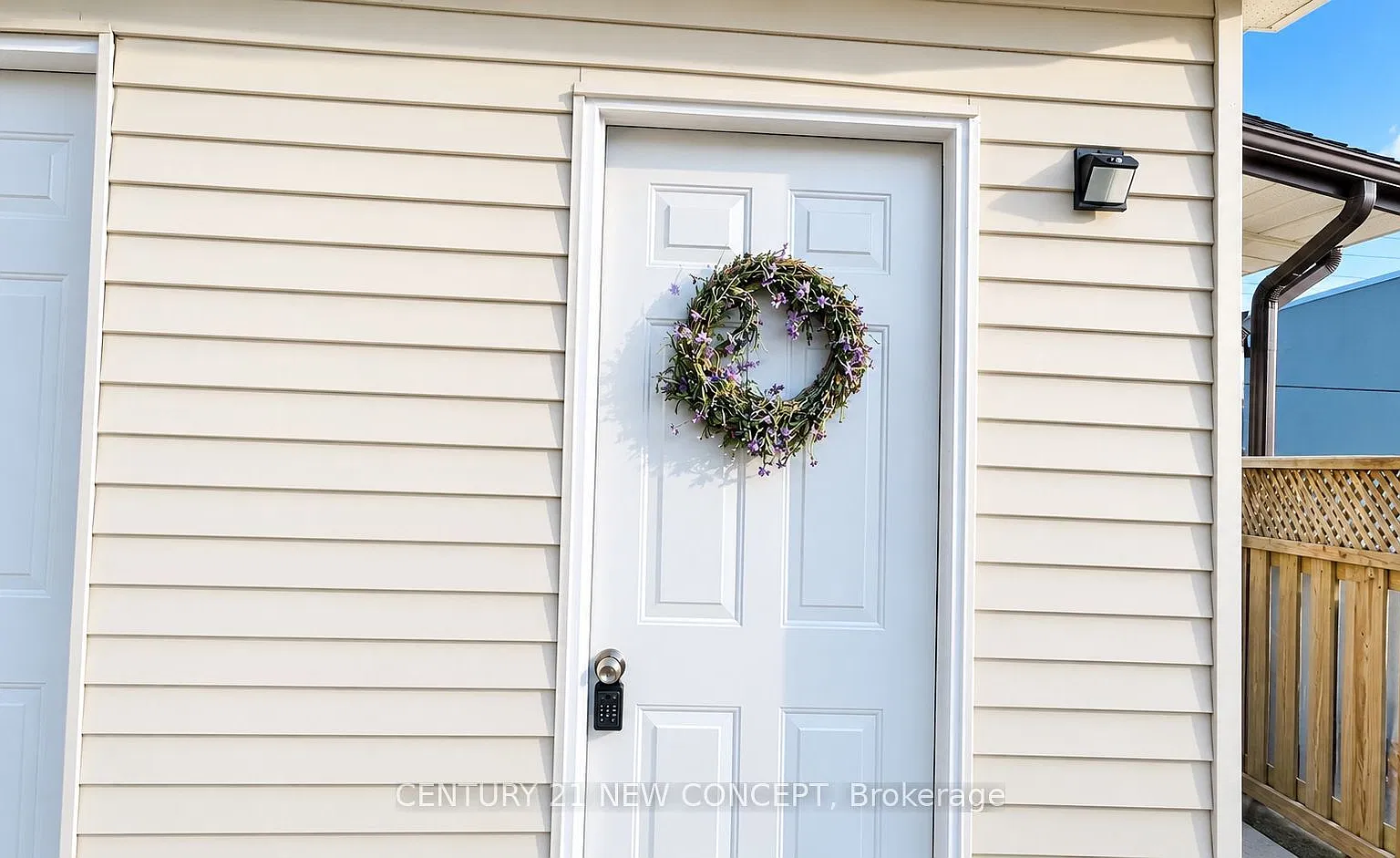 2 bed, $1,650 — Photo 1