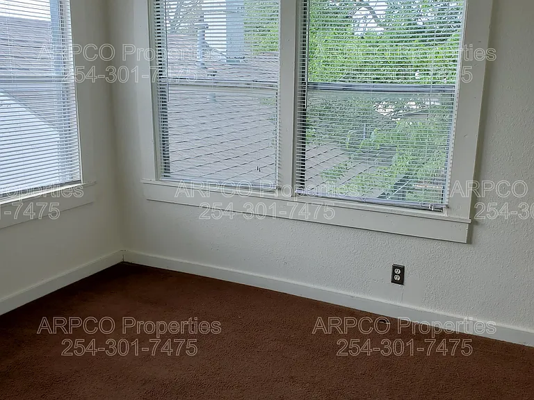 2603 N 21st St — Photo 3
