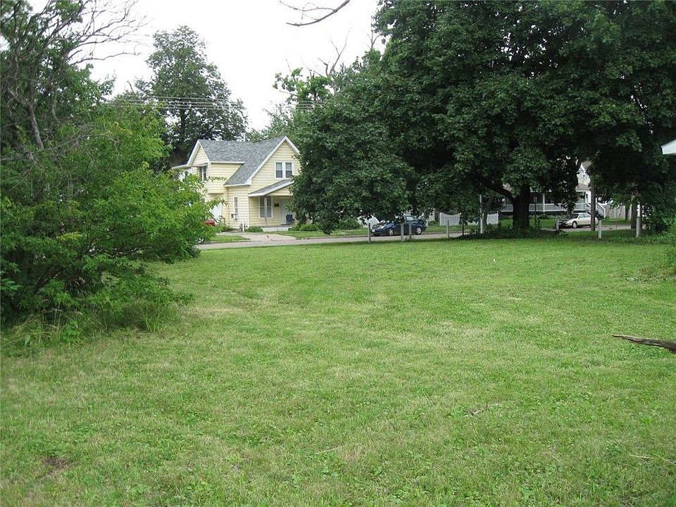 2nd image of 1425 J St SW