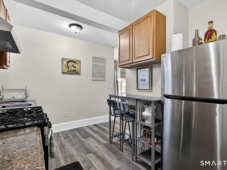 393 Orchard St — Photo 11