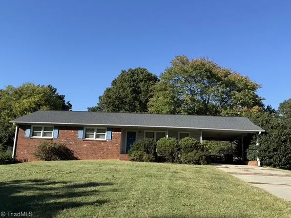 136 Dublin Dr, Winston Salem, NC 27107