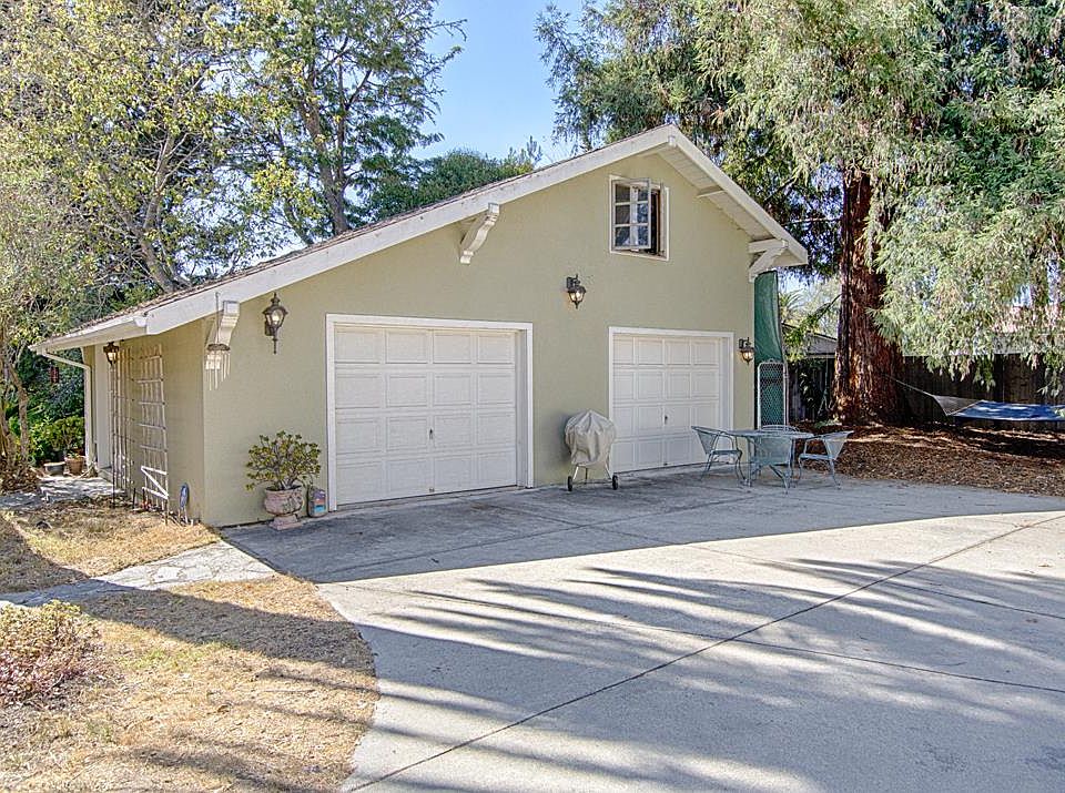 817 Morrissey Blvd Santa Cruz CA 95065 Zillow