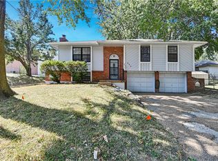 624 N Jennings Rd, Independence, MO 64056