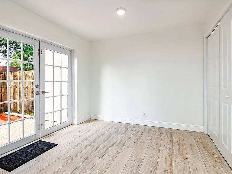 7920 Kimberly Blvd #305 — Photo 9