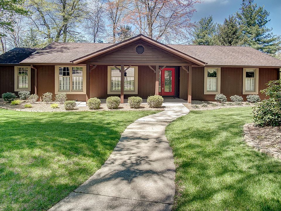 1st image of 1006 Eastward Cir