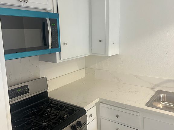 3rd image of 8152 McKinley Ave #4