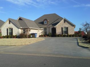 8107 Bridgewood Ln, Fort Smith, AR 72916