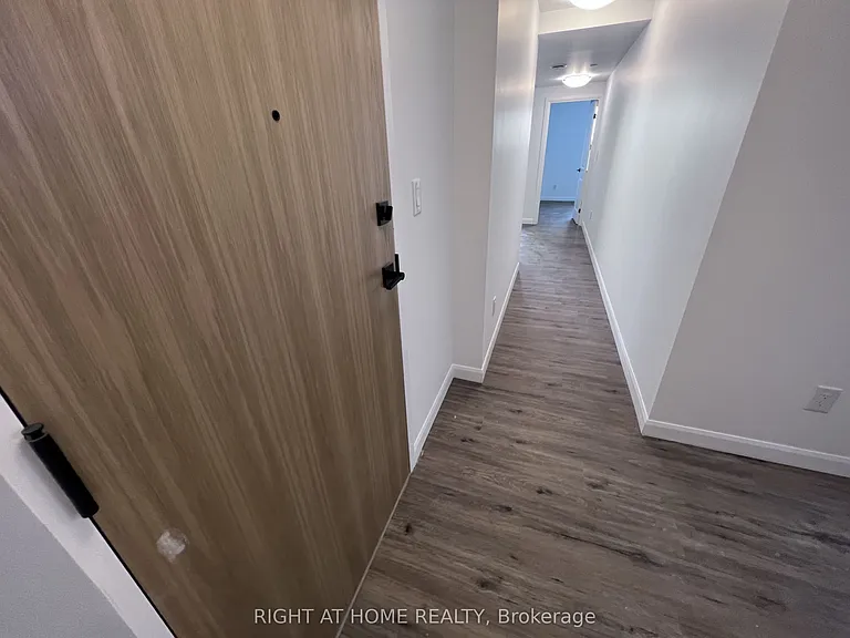 7 Erie Ave #711 — Photo 6