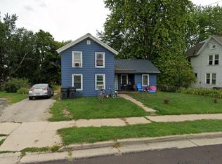 108 Valley St, Horicon, WI 53032