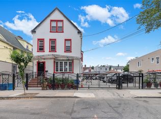 8713 135th St Floor 3, Richmond Hill, NY 11418