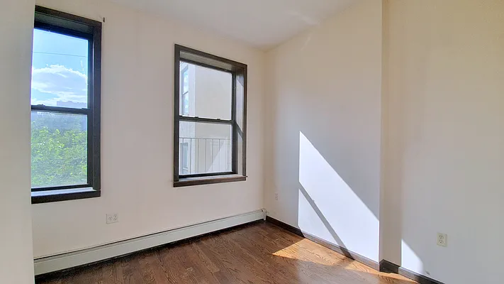 Rented by Compass | media 1