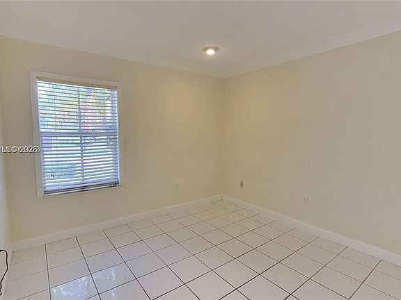 5th image of 1057 NW 131st Ave #B