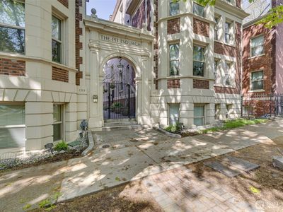 129 Warren Avenue N #18, Seattle, WA, 98109