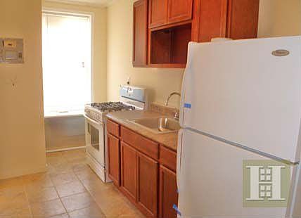 2nd image of 137 Stuyvesant Ave APT 6