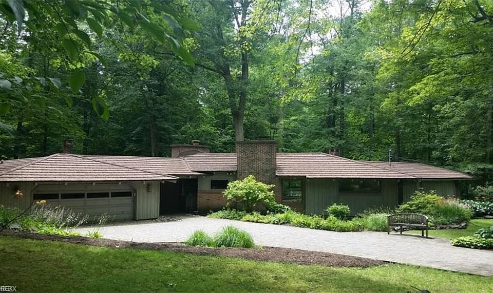 1st image of 8285 Lucerne Dr