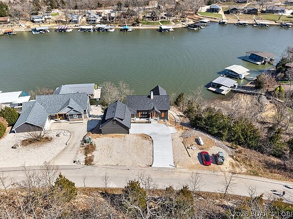 5th image of 573 Arrowridge Ln
