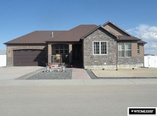 3905 Blue Heron St, Rock Springs, WY 82901