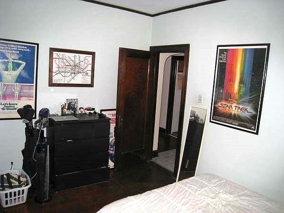 4th image of 2125 W Leland Ave #1A