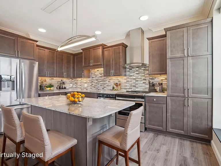 5605 W 36th St — Photo 3
