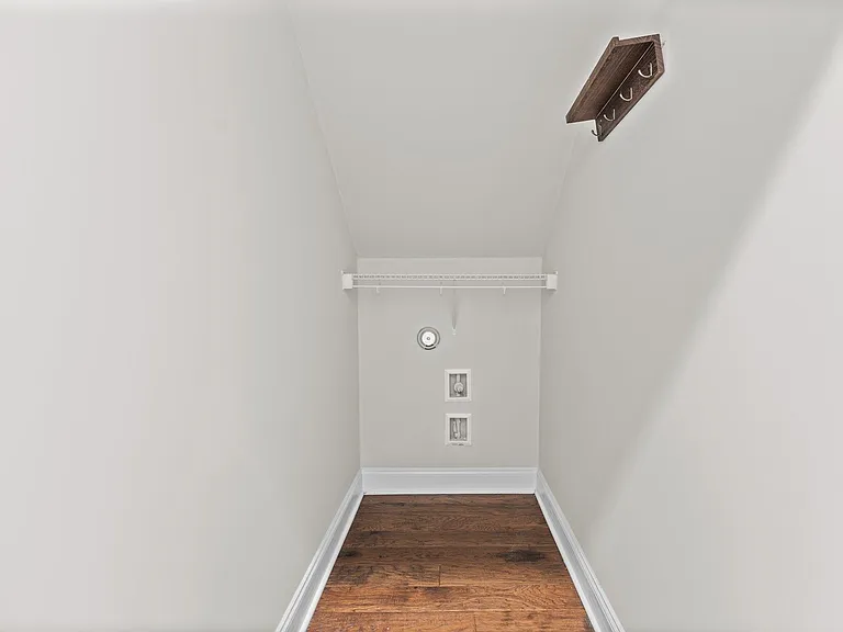 814 Rymark Ct — Photo 14
