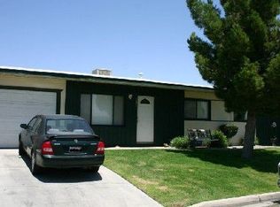 301 Palm Dr, Ridgecrest, CA 93555