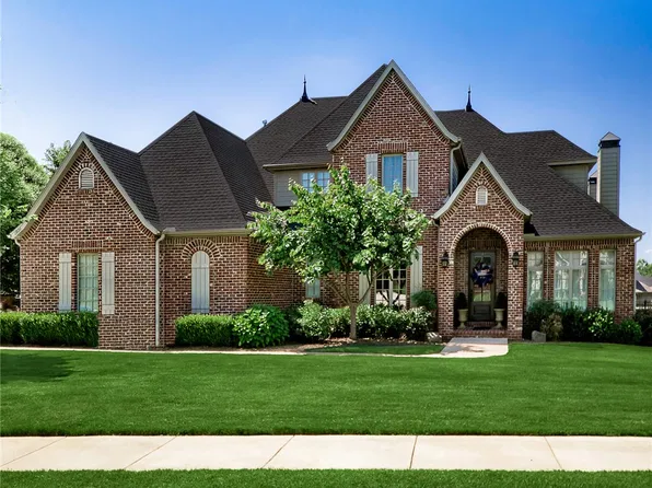 1971 Cherborg Ave, Springdale, AR 72764