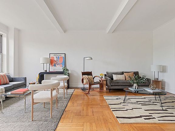 2nd image of 41 Eastern Pkwy APT 8B