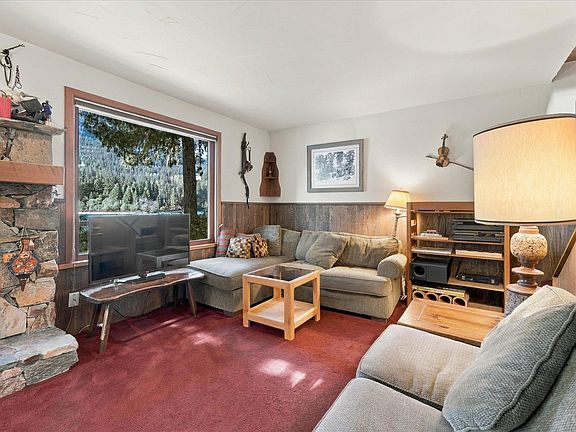 2nd image of 2216 Whistler Rdg